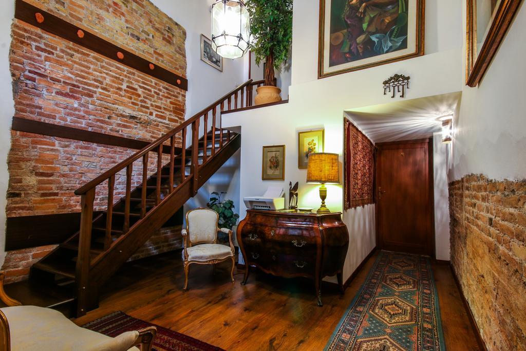 Al Cortiletto Hotell Reggio di Calabria Exteriör bild